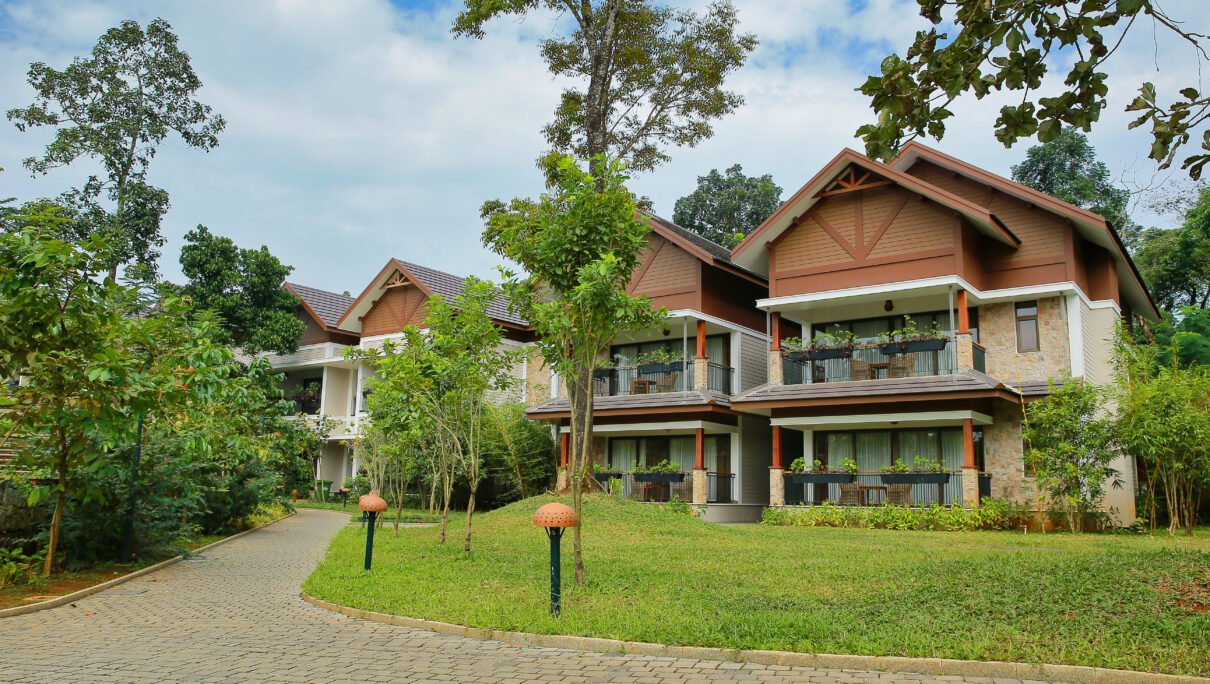 Capturing Luxury and Nature: Morickap Resort’s Ad Campaign by Athma Creative